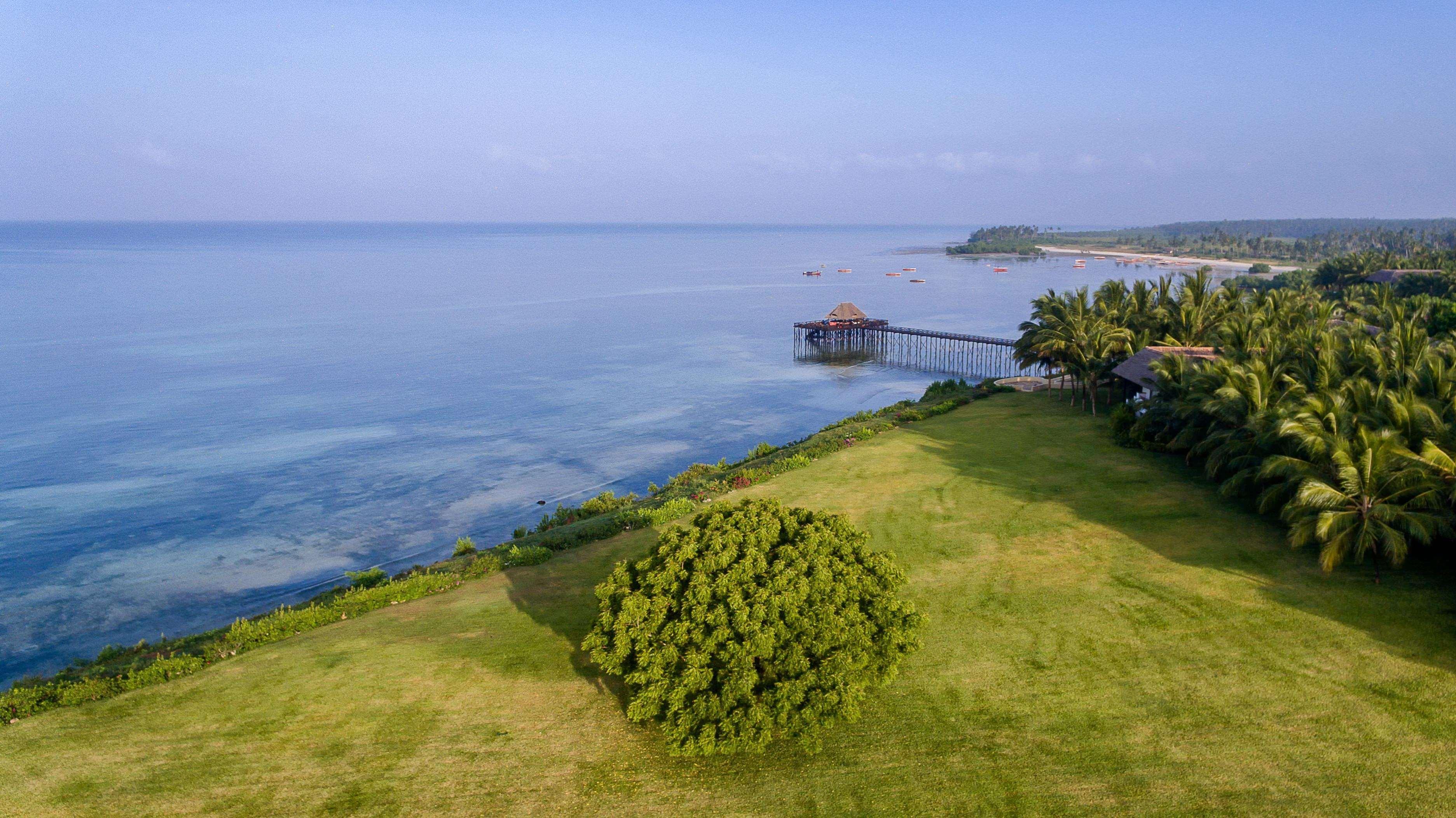 Sea Cliff Resort & Spa Zanzibar Buitenkant foto