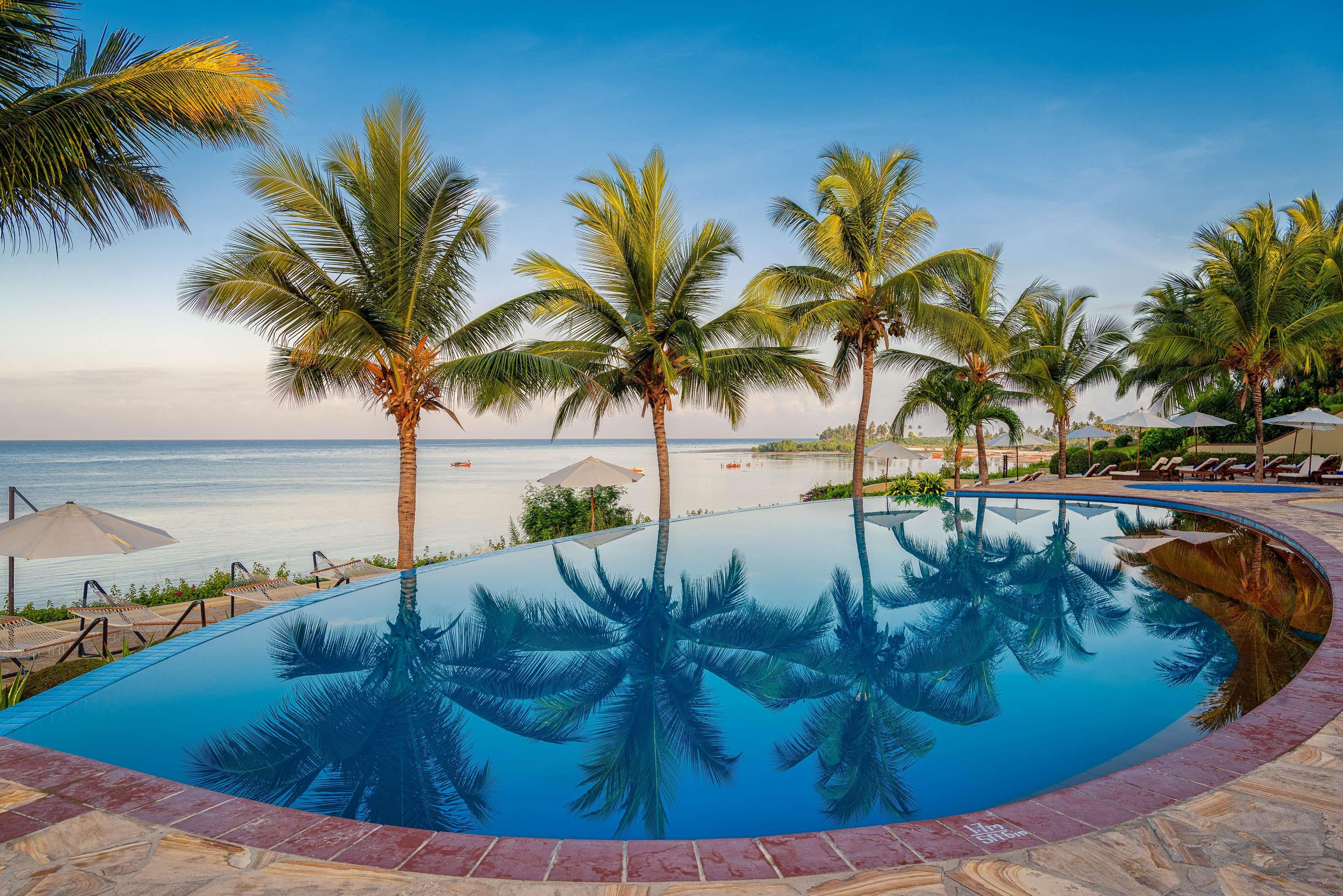 Sea Cliff Resort & Spa Zanzibar Buitenkant foto