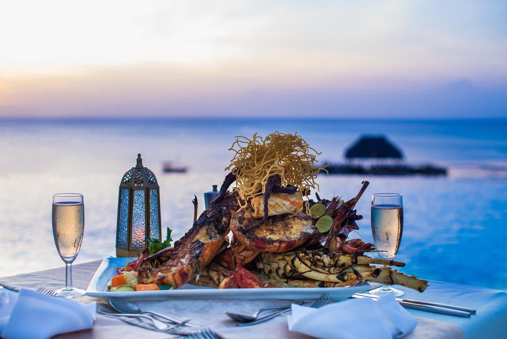 Sea Cliff Resort & Spa Zanzibar Buitenkant foto