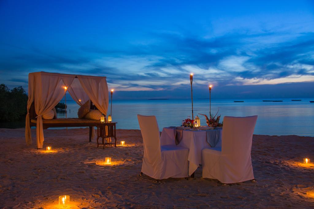 Sea Cliff Resort & Spa Zanzibar Buitenkant foto